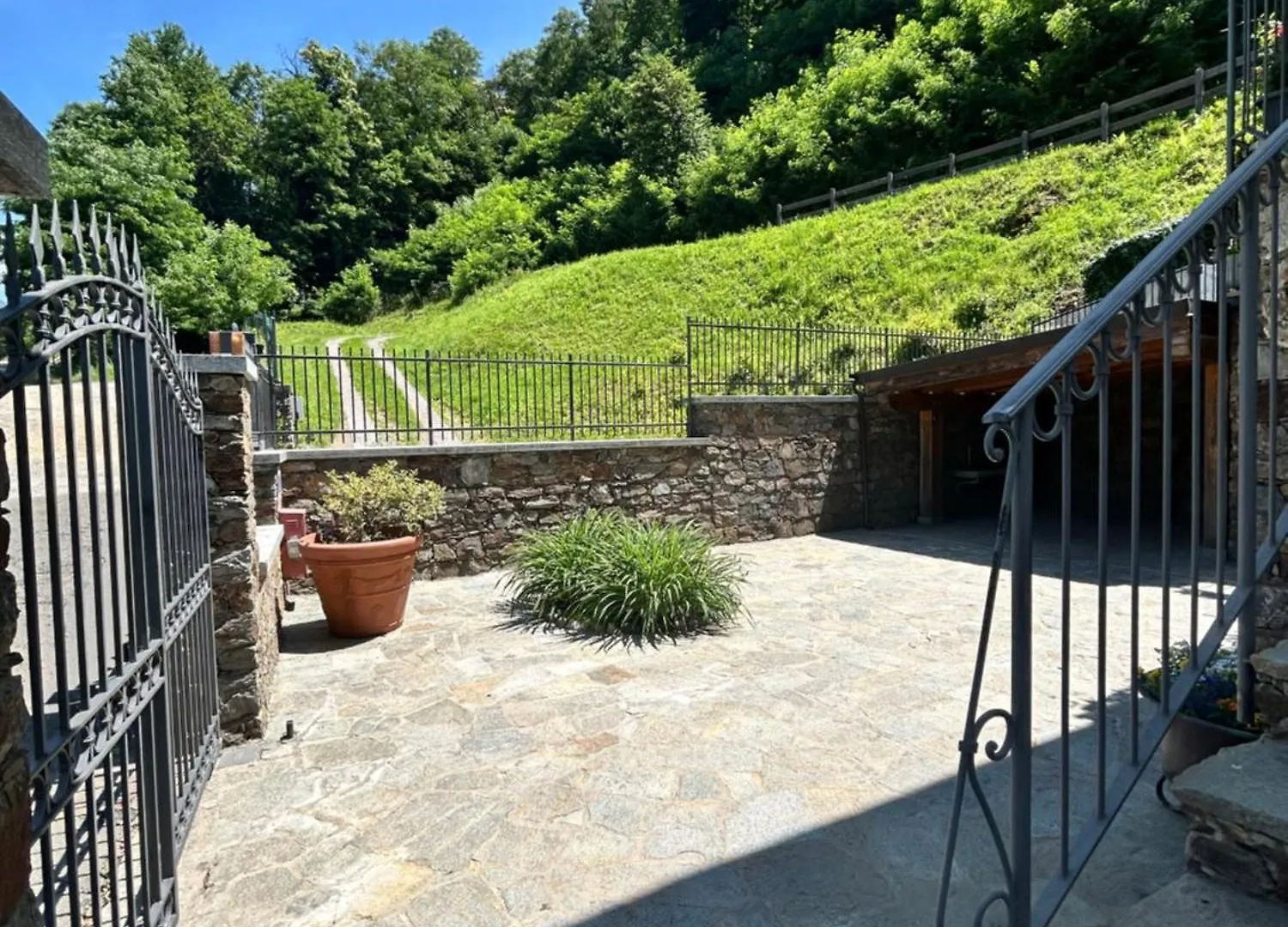 Bon Chalet Tirano